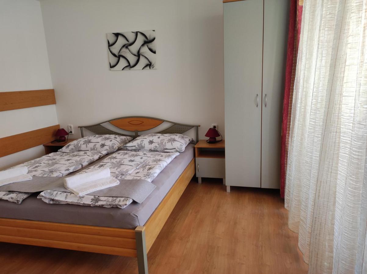Aranyhal Apartman Sárvár Dış mekan fotoğraf